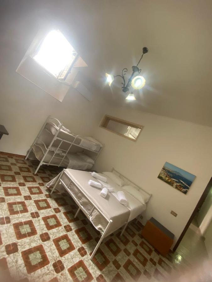 Вилла Casa Nonna Rusell Неаполь Экстерьер фото